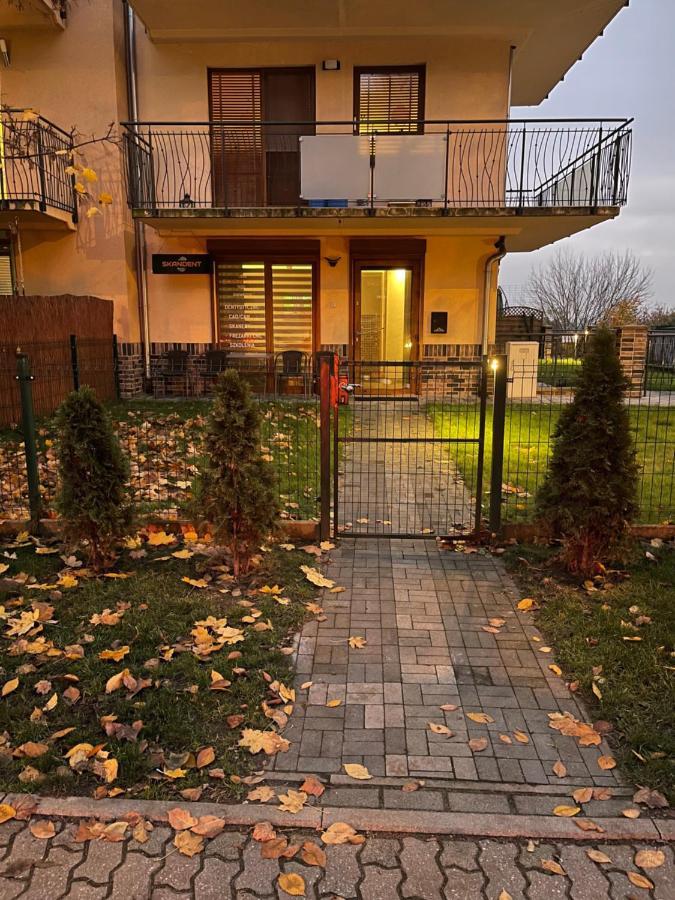 Studio One Ogrodek I Parking Gorzów Wielkopolski Kültér fotó